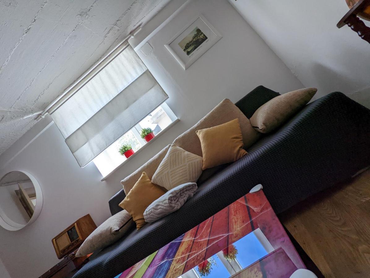 Twin-Magnolias Condo With Garden, Parking & Ev Station ザグレブ エクステリア 写真
