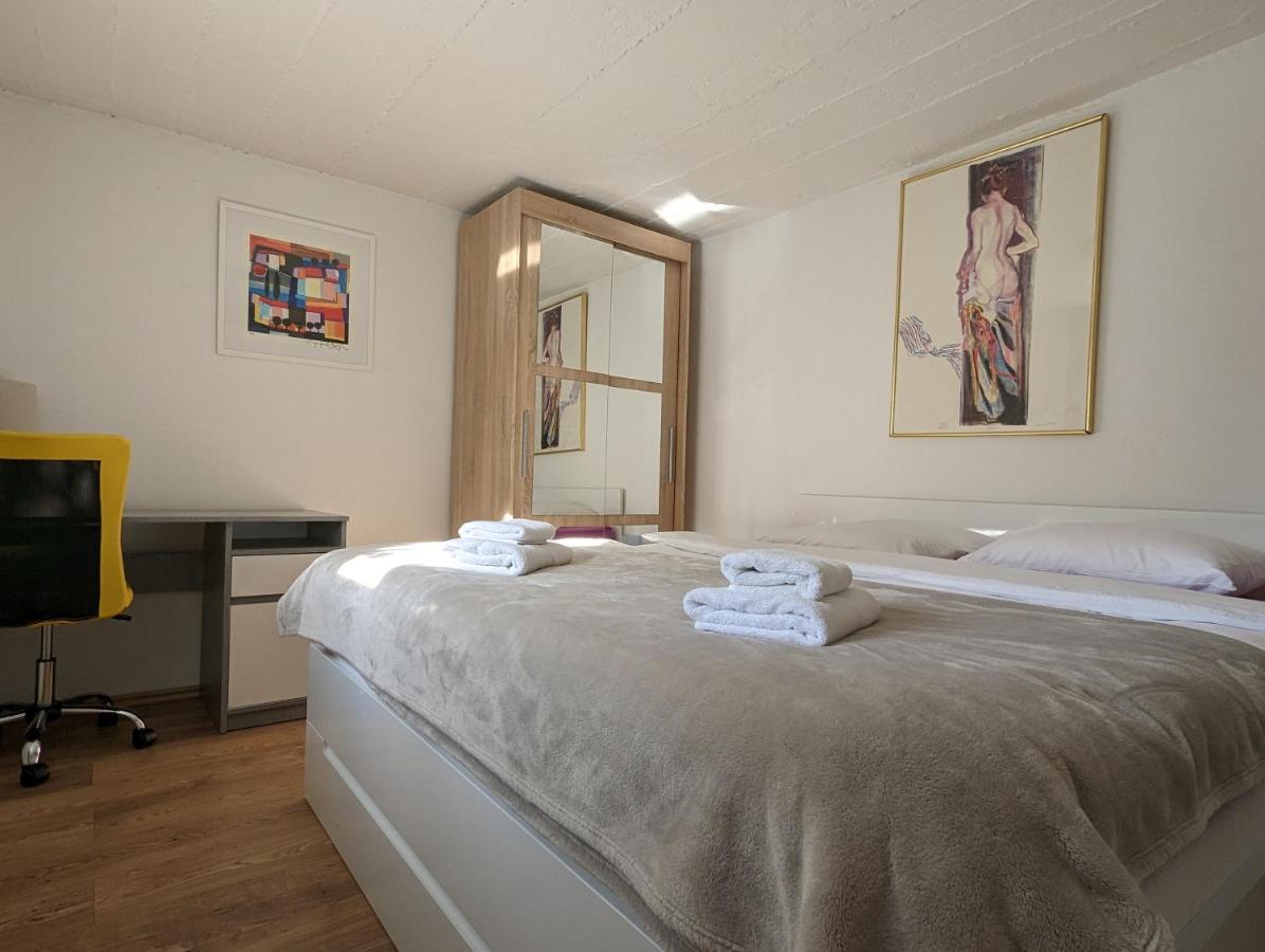 Twin-Magnolias Condo With Garden, Parking & Ev Station ザグレブ エクステリア 写真