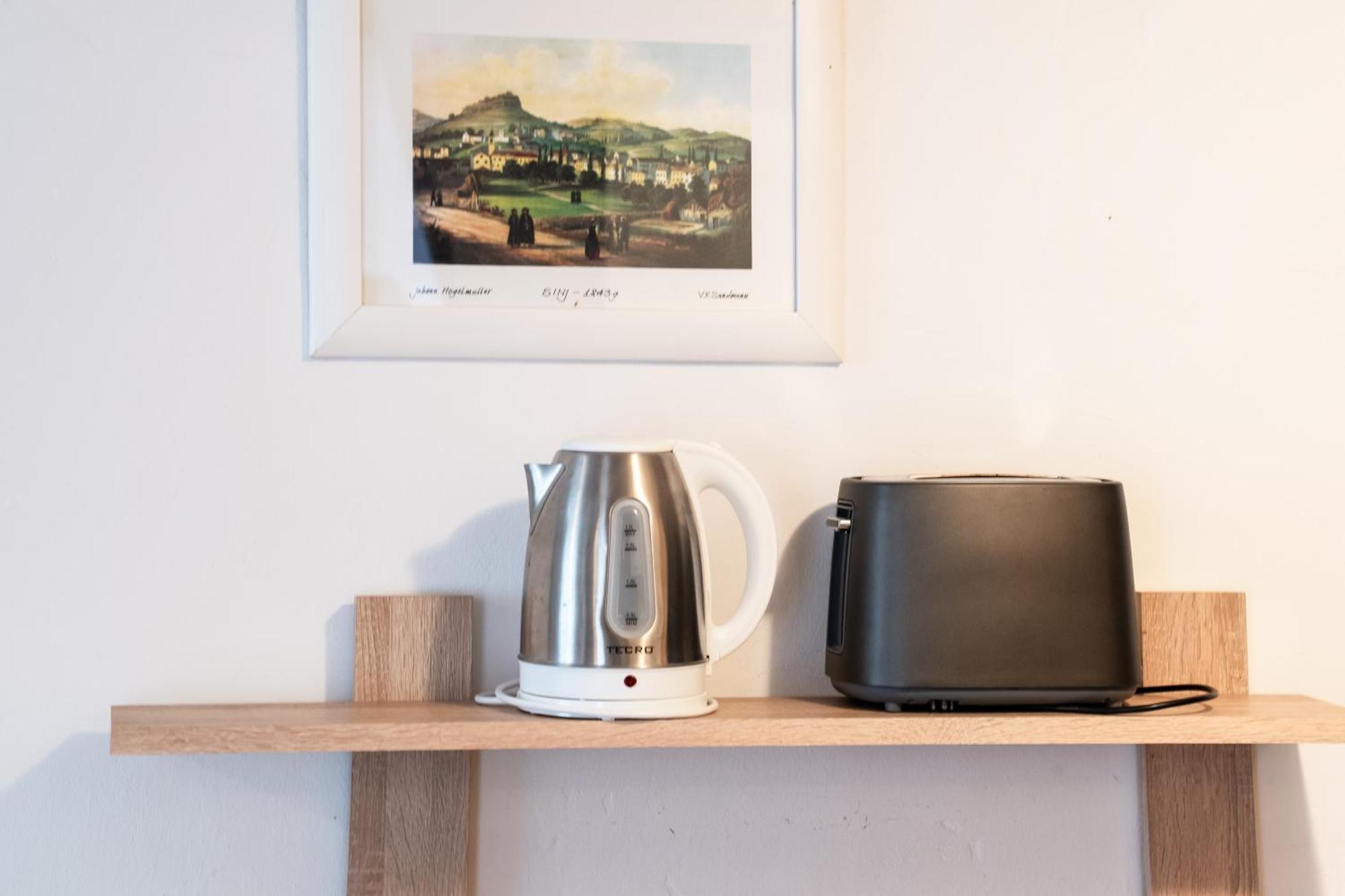 Twin-Magnolias Condo With Garden, Parking & Ev Station ザグレブ エクステリア 写真
