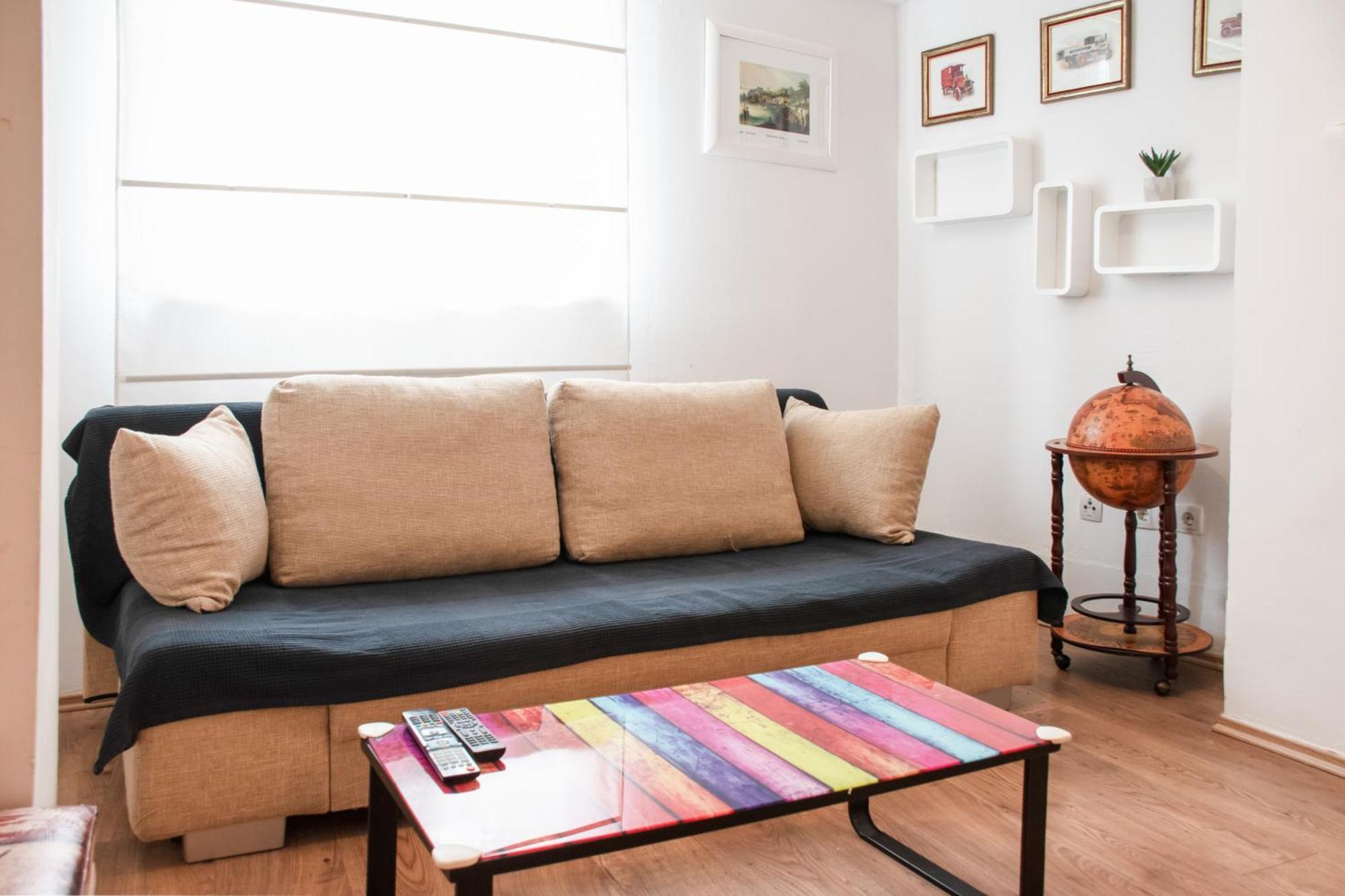 Twin-Magnolias Condo With Garden, Parking & Ev Station ザグレブ エクステリア 写真